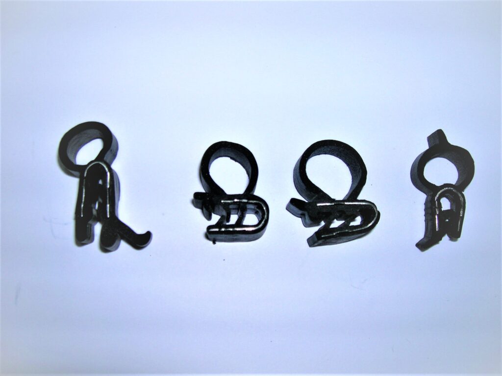 Ron cao su bọc kẽm cửa ô tô