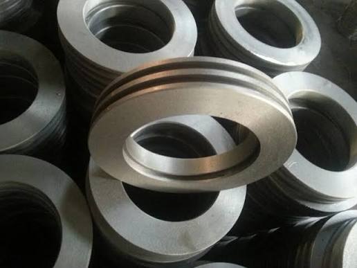 gioăng thép xoắn phi 415 x 515 x 4.5mm